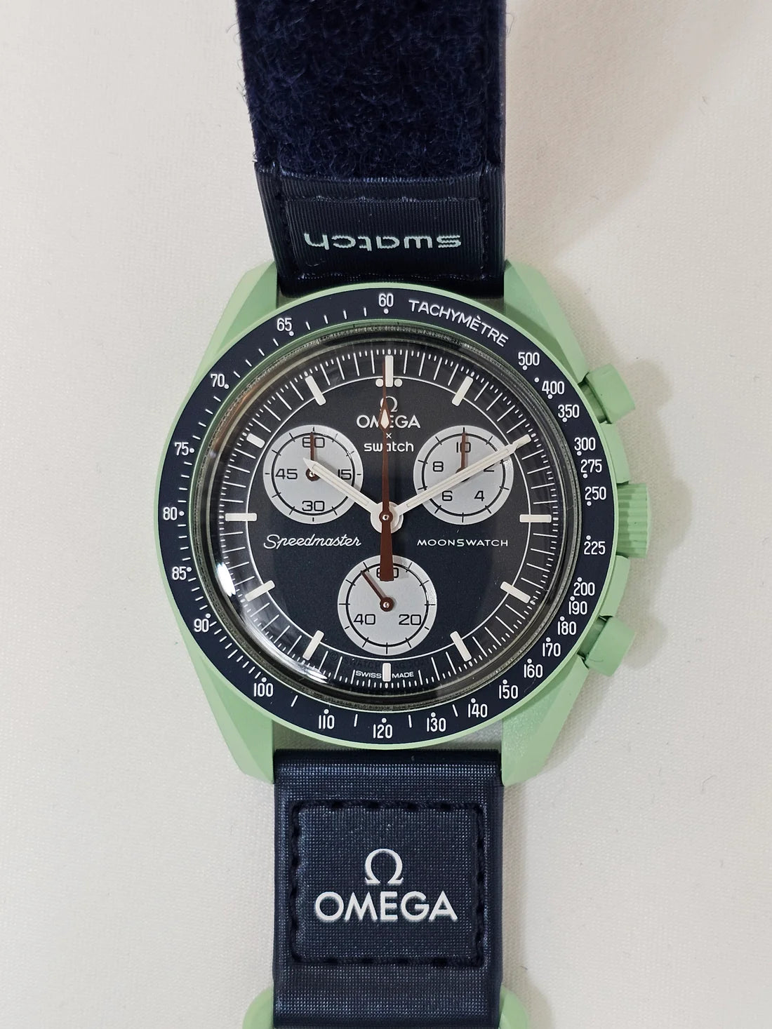 MoonSwatch | Mission on Earth