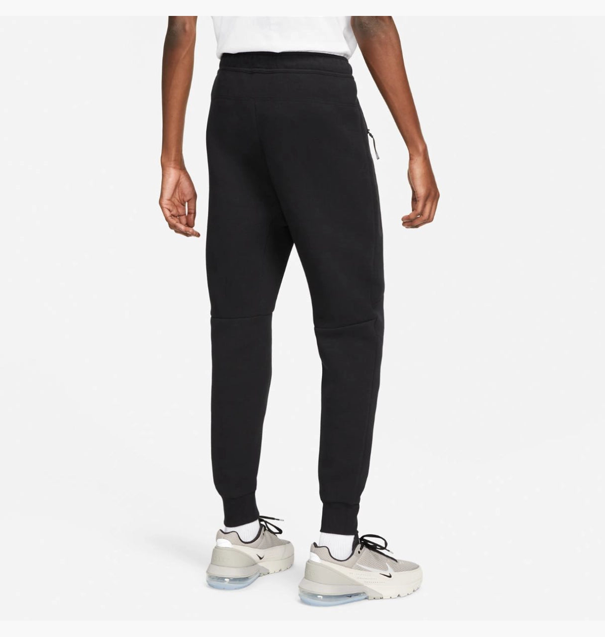 Nike Tech Fleece | Black